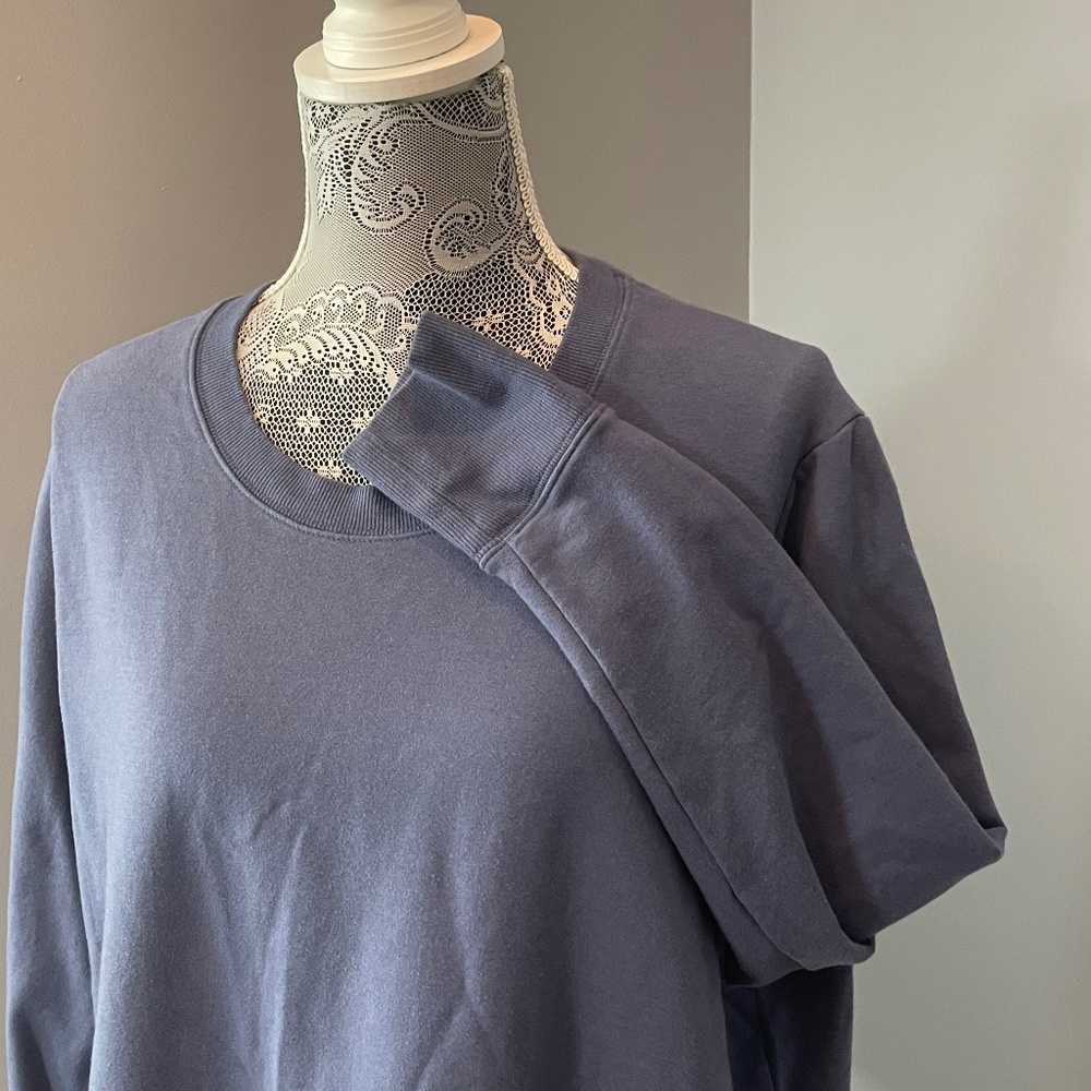 Daily Ritual Sweatshirt - Picture 2 of 7